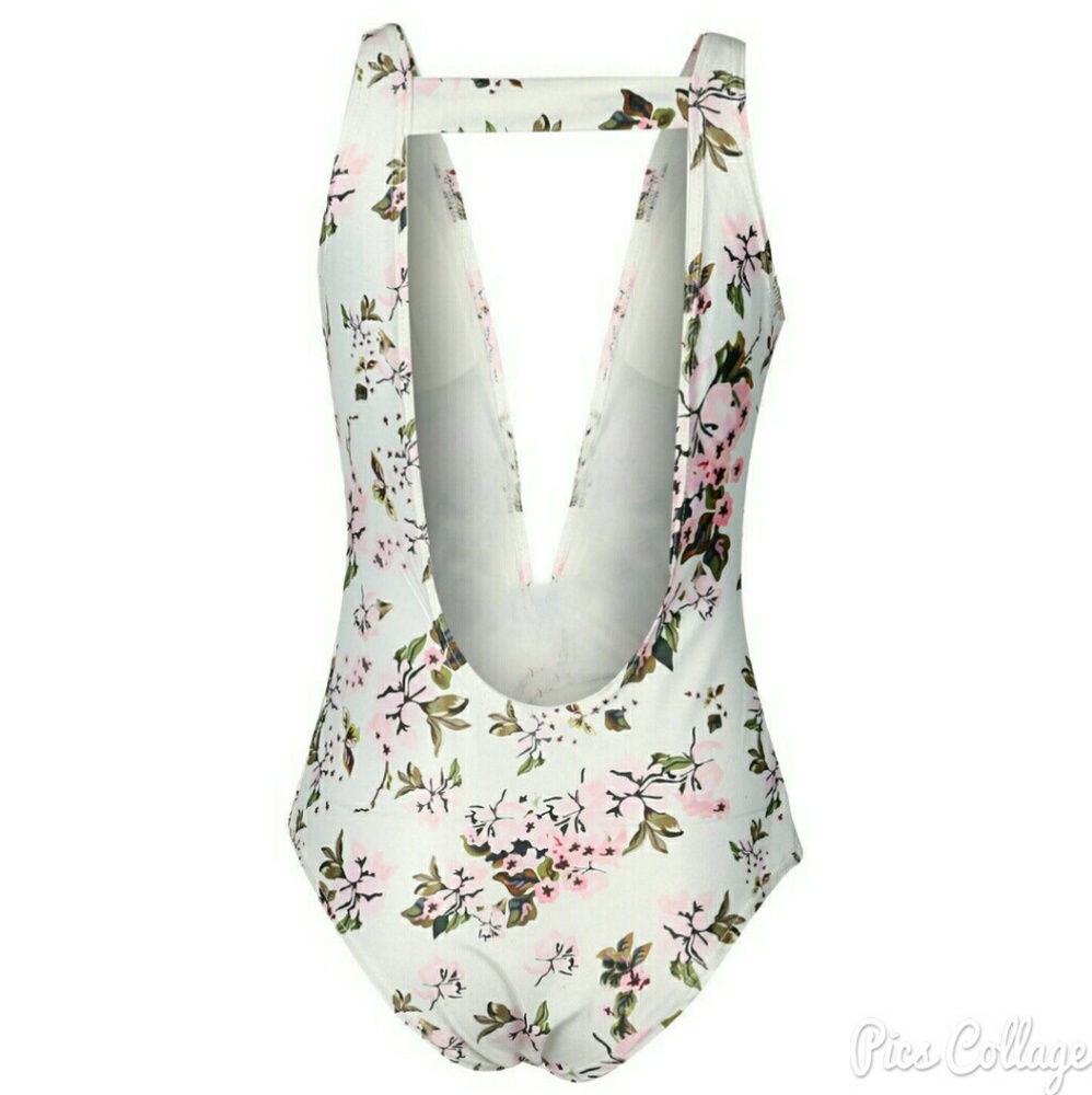 Sexy Deep V Neck One piece Swimsuit- NWT - Picture 3 of 3